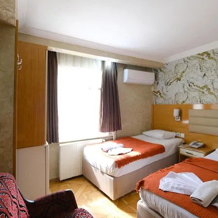 Oezbek Butik Hotel 3*