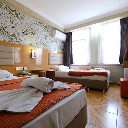 Oezbek Butik Hotel 3*